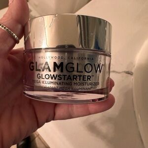 Glamglow glow starter mega illuminating moisturizer SUN GLOW